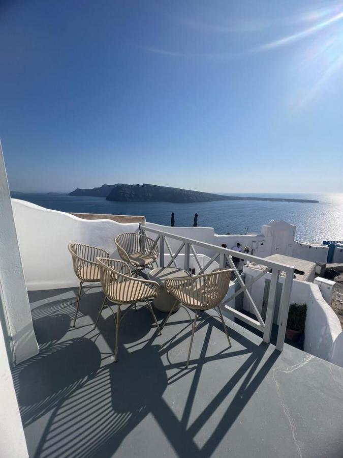 The Sunset Windmill Villa Oia  Exterior photo