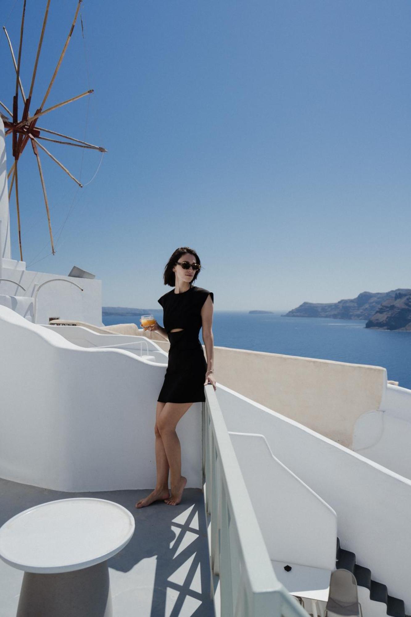The Sunset Windmill Villa Oia  Exterior photo