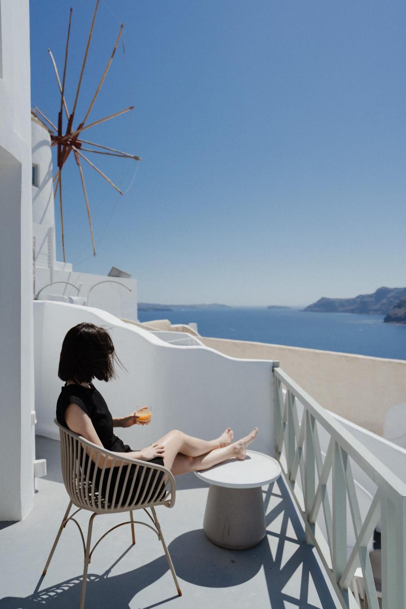 The Sunset Windmill Villa Oia  Exterior photo