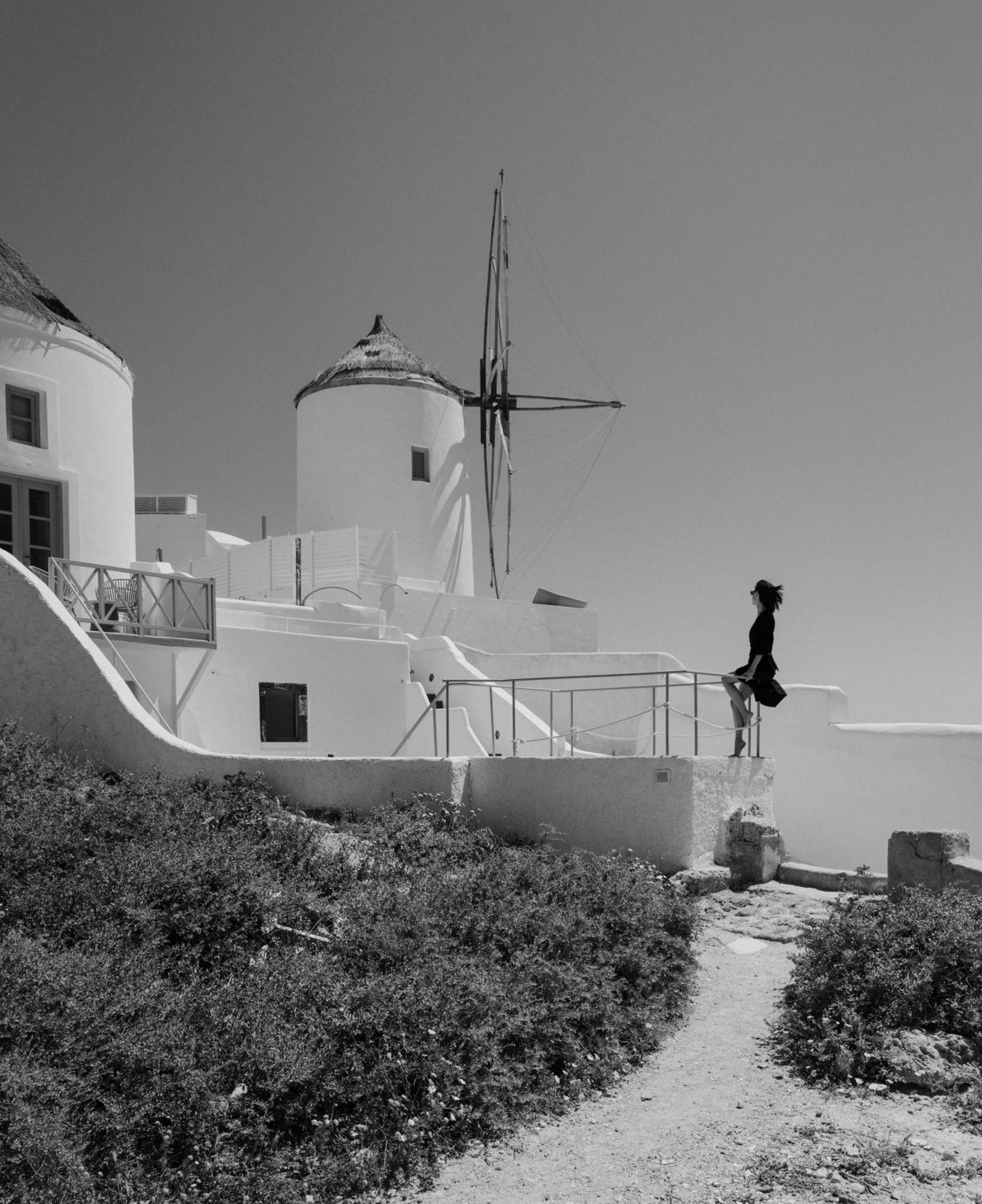 The Sunset Windmill Villa Oia  Exterior photo